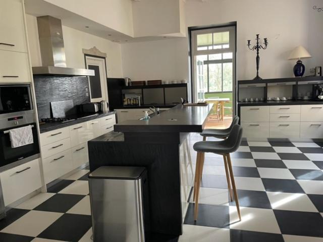 Le Logis Cholet 49300 Lieu Exceptionnel En Famille Ou Amis Mazieres-en-Mauges Exterior foto