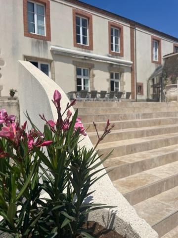 Le Logis Cholet 49300 Lieu Exceptionnel En Famille Ou Amis Mazieres-en-Mauges Exterior foto